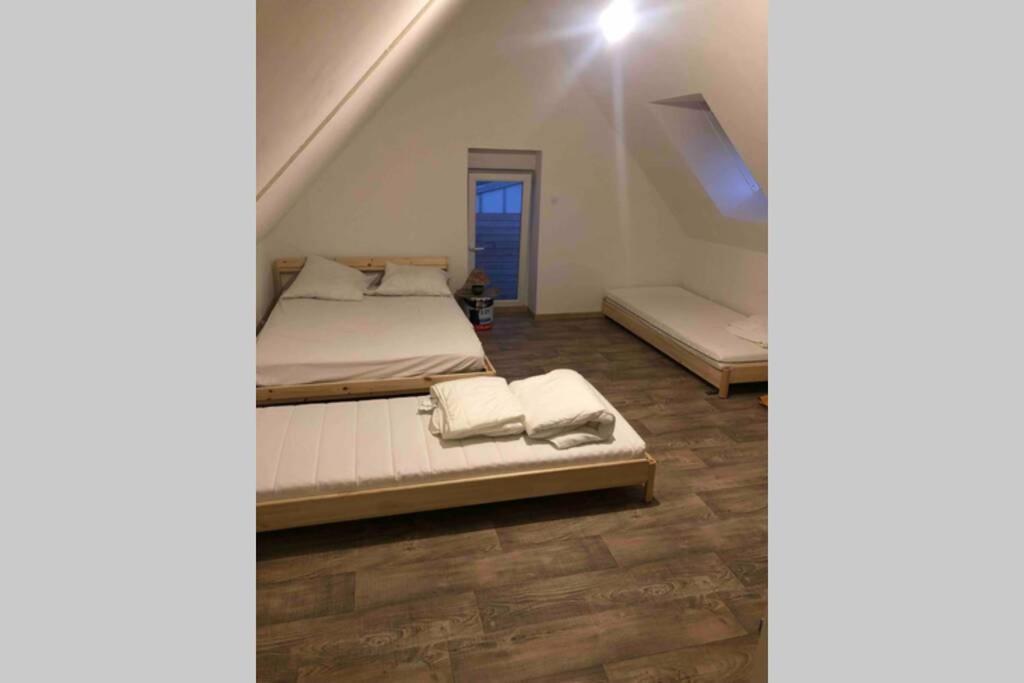 Charmante Maison A Deux Pas De La Mer Gouville-sur-Mer المظهر الخارجي الصورة