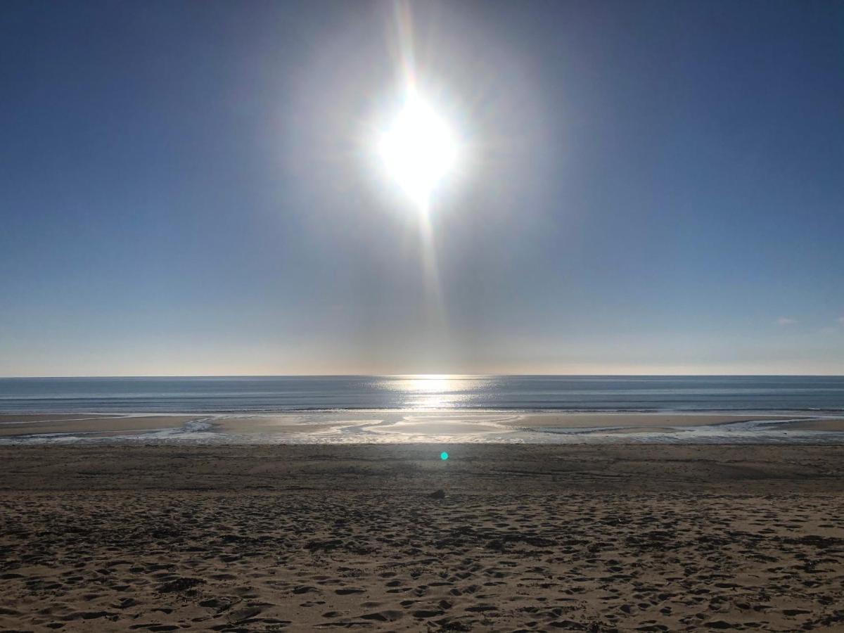 Charmante Maison A Deux Pas De La Mer Gouville-sur-Mer المظهر الخارجي الصورة